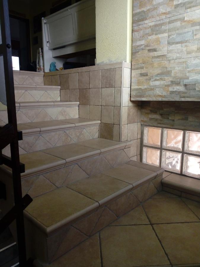 B&B Il Rifugio Del Lupo - E6721 Paringianu ภายนอก รูปภาพ