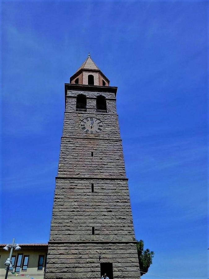 B&B Il Rifugio Del Lupo - E6721 Paringianu ภายนอก รูปภาพ